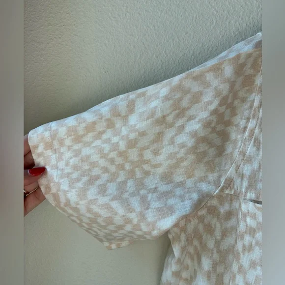 EUC Universal Thread Oversized Linen Blend Cropped Button Up in Cream (Size:S) - Picture 3 of 10